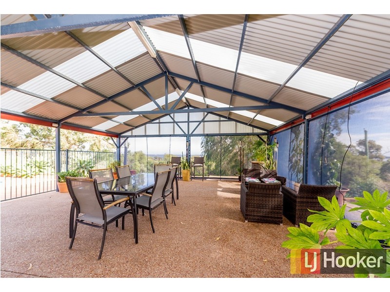 10 Shenton Close, Leschenault WA 6233