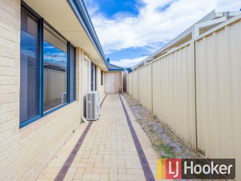 4 Breelya Entrance, Glen Iris WA 6230