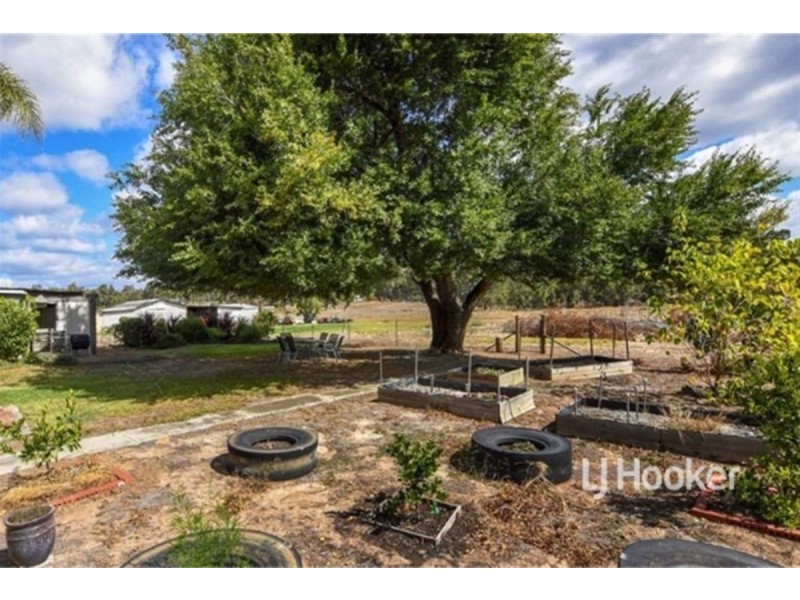 295 Prinsep Street North, Collie WA 6225