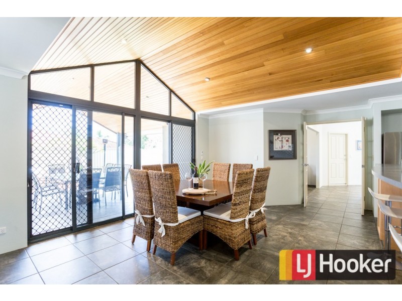 17 Ince Road, Glen Iris WA 6230