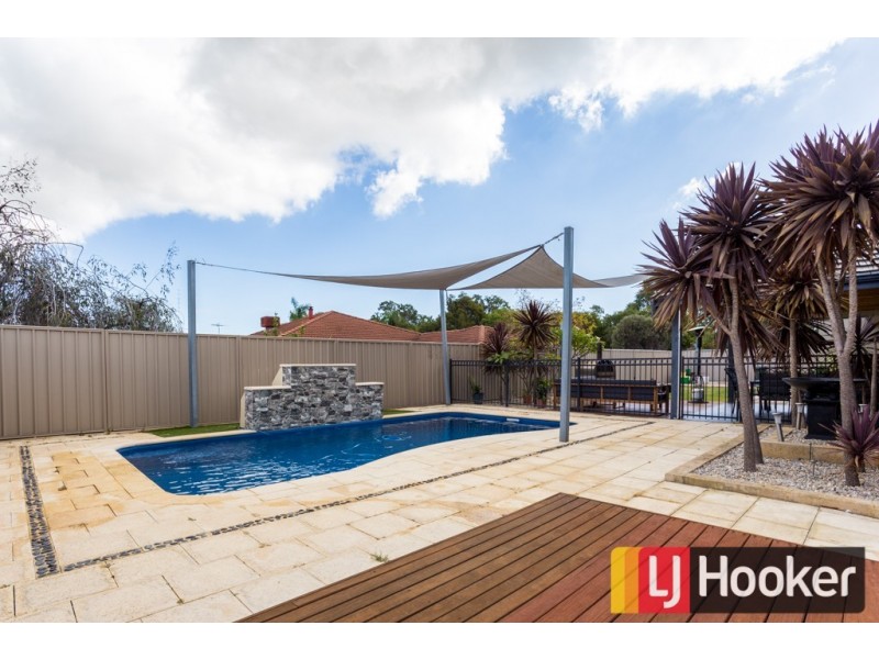 17 Ince Road, Glen Iris WA 6230