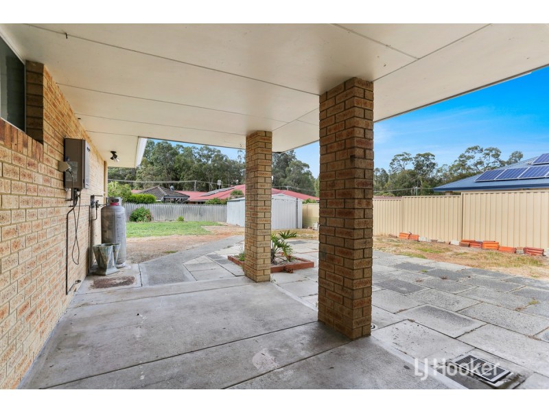 5 Bolton Way, Collie WA 6225