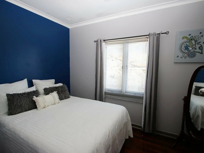 18 Bushell Street, Carey Park WA 6230