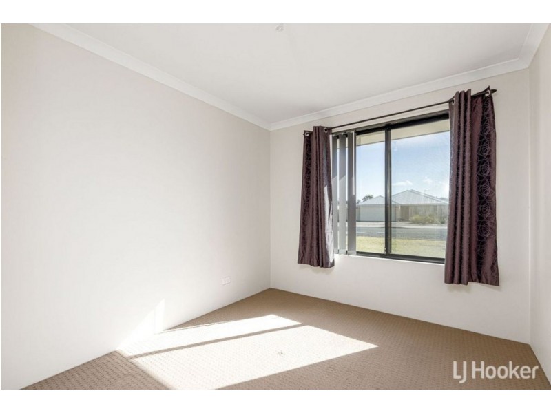 140 Braidwood Drive, Australind WA 6233