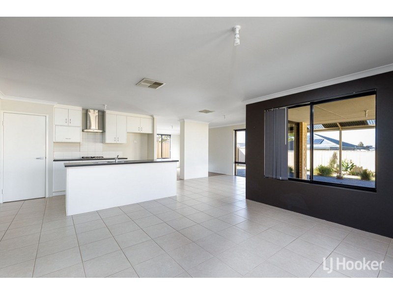 140 Braidwood Drive, Australind WA 6233