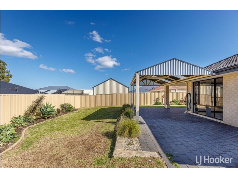 140 Braidwood Drive, Australind WA 6233