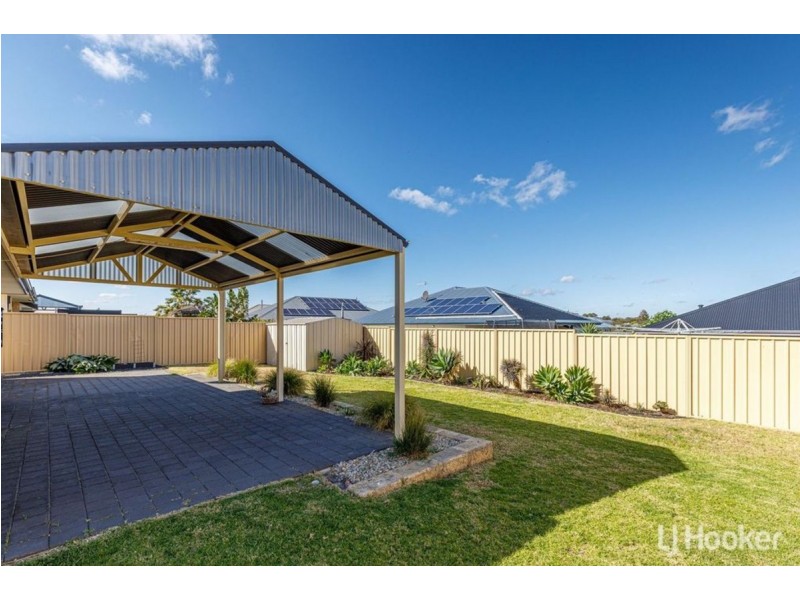 140 Braidwood Drive, Australind WA 6233