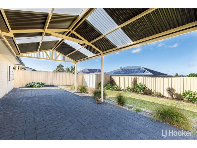 140 Braidwood Drive, Australind WA 6233