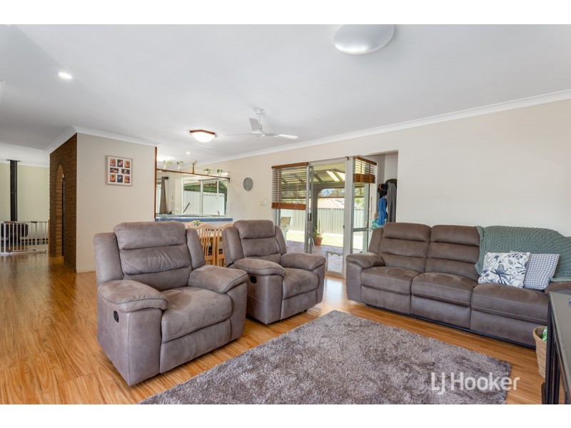 268 Ocean Drive, Withers WA 6230