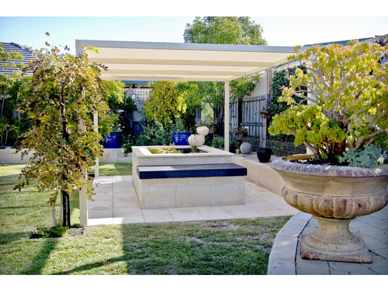 196 Braidwood Drive, Australind WA 6233