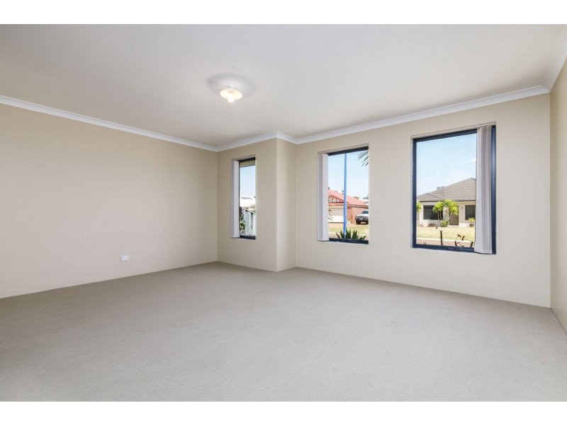 87 Burleigh Drive, Australind WA 6233