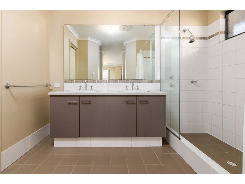 87 Burleigh Drive, Australind WA 6233