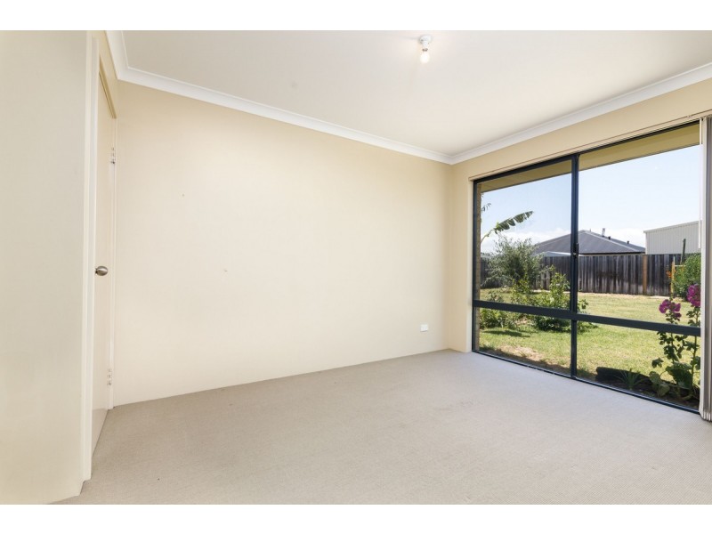 87 Burleigh Drive, Australind WA 6233