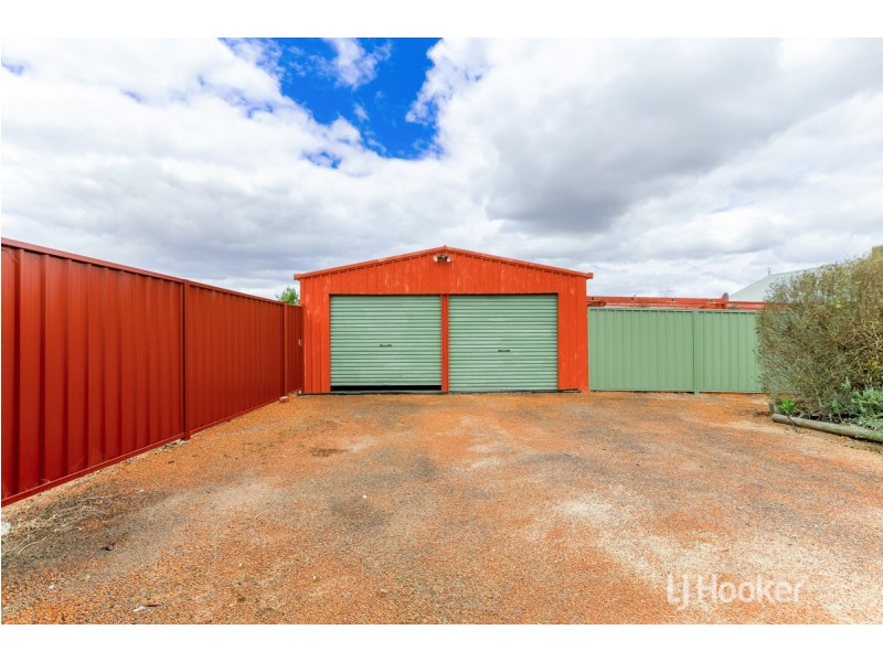 2 Archer Street, Collie WA 6225