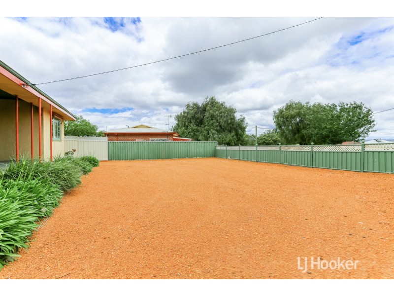 2 Archer Street, Collie WA 6225