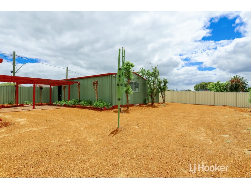 2 Archer Street, Collie WA 6225