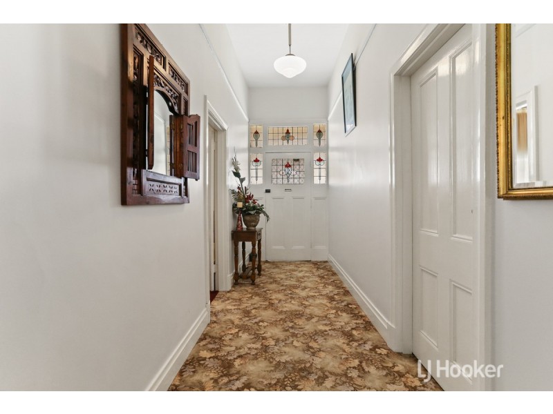 16 Hutton Street, Collie WA 6225