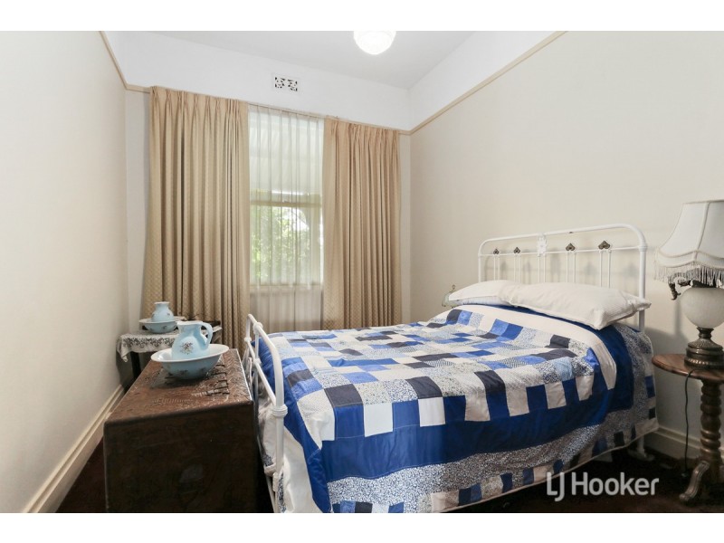 16 Hutton Street, Collie WA 6225