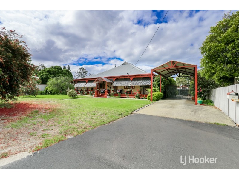 16 Hutton Street, Collie WA 6225