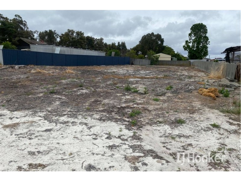 2 Farrell Street, Collie WA 6225