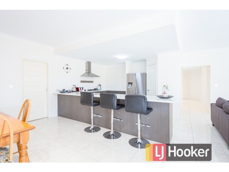 13 Diamond Street, Dalyellup WA 6230