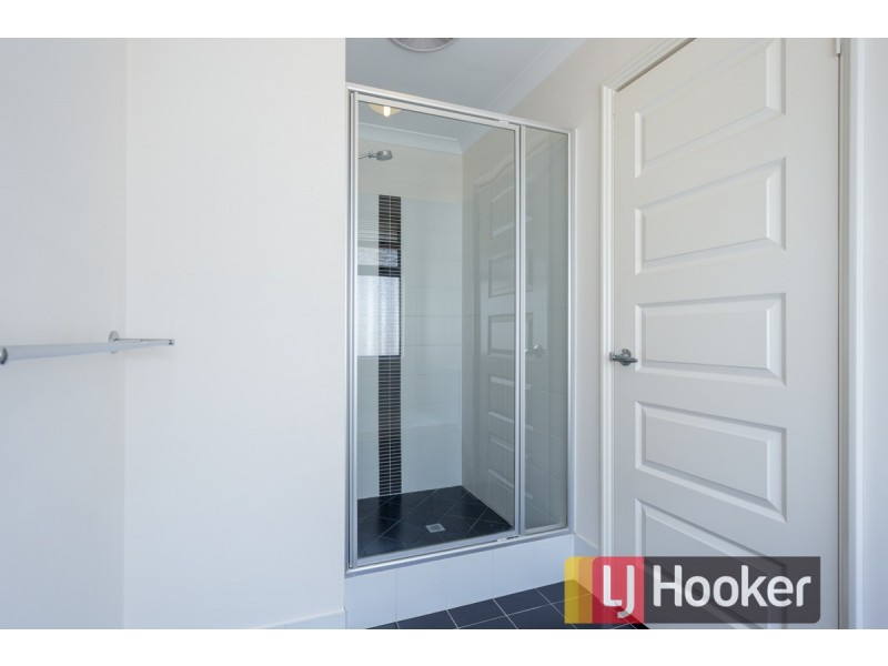 13 Diamond Street, Dalyellup WA 6230