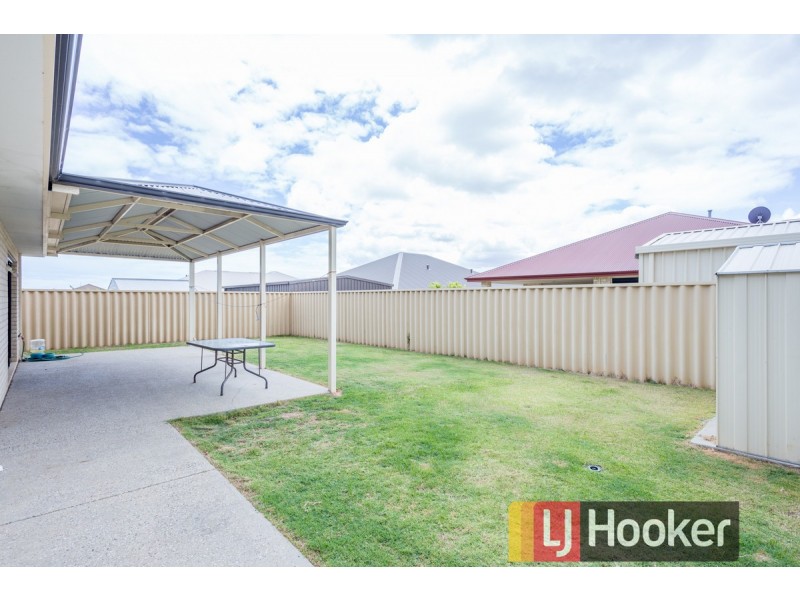 13 Diamond Street, Dalyellup WA 6230