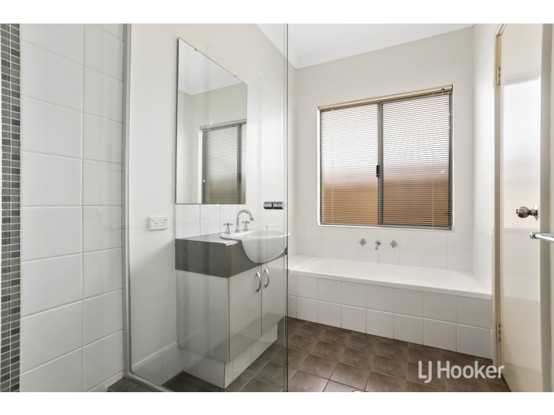 73C Johnston Street, Collie WA 6225