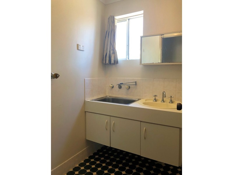 5/11 Symmons Street, Bunbury WA 6230