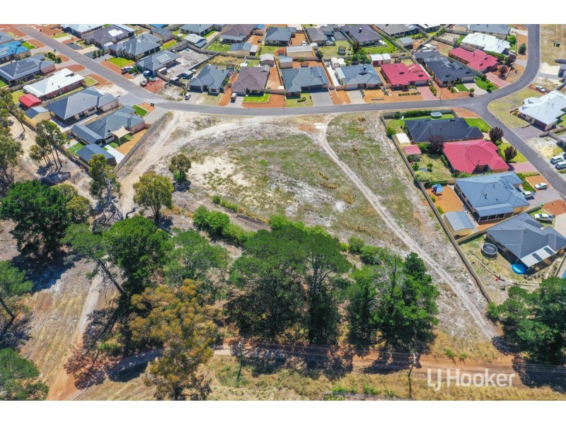 15 Jacaranda Loop, Collie WA 6225