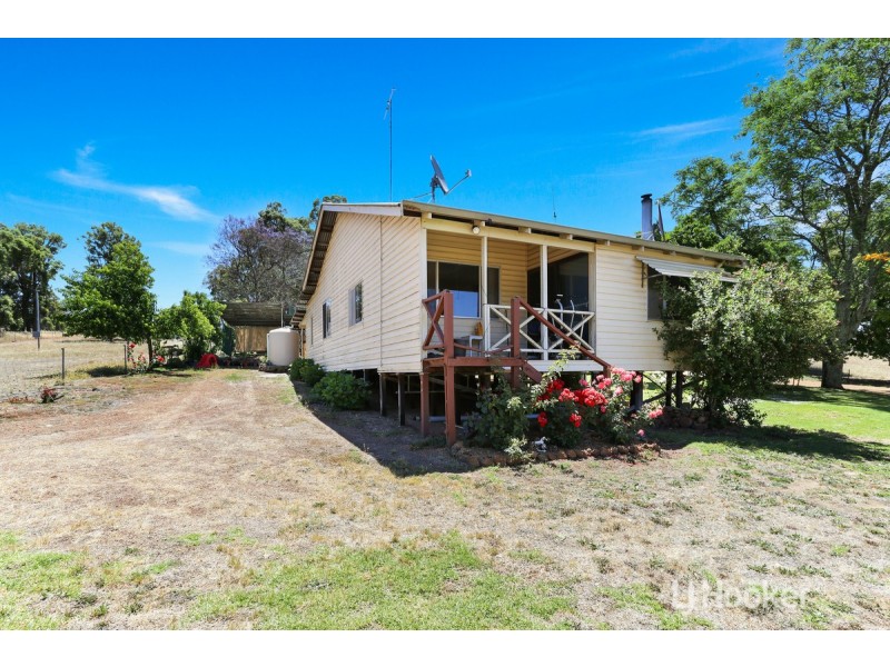 8 Horrocks Road, Preston Settlement WA 6225