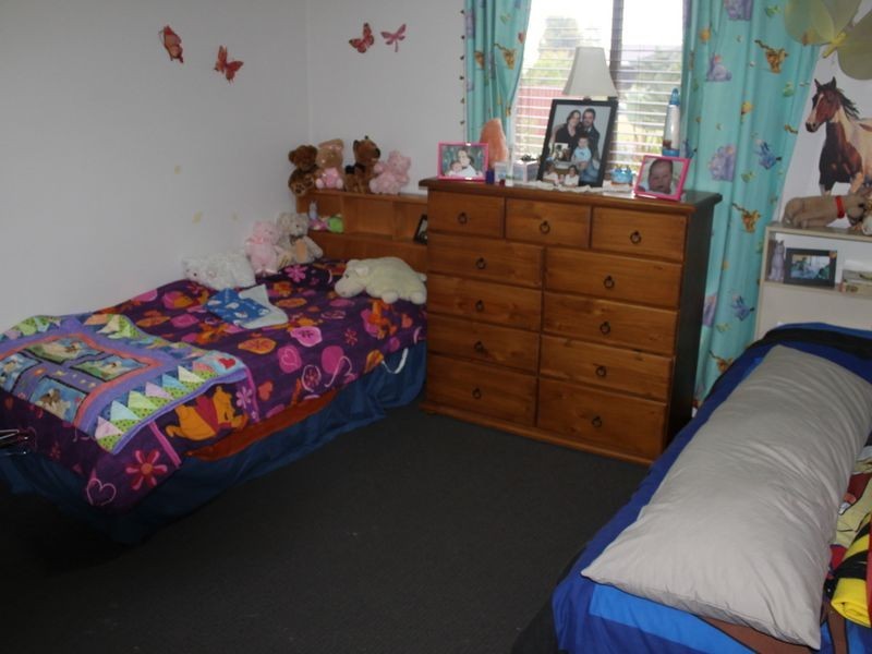 4 Corana Street, Carey Park WA 6230