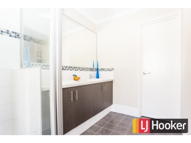 1 Corrib Way, Australind WA 6233