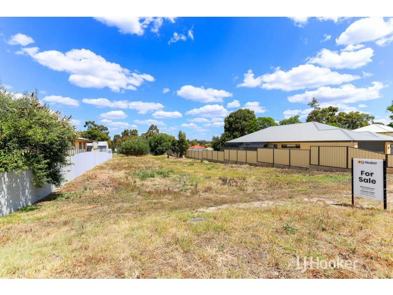 30 Simpson Street, Collie WA 6225