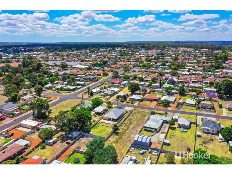 30 Simpson Street, Collie WA 6225