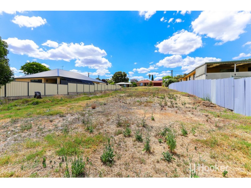30 Simpson Street, Collie WA 6225