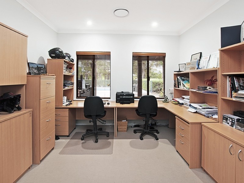 52 Tall Tree Crescent, Reinscourt WA 6280