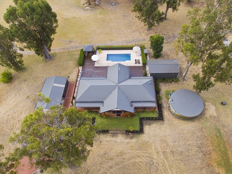 52 Tall Tree Crescent, Reinscourt WA 6280