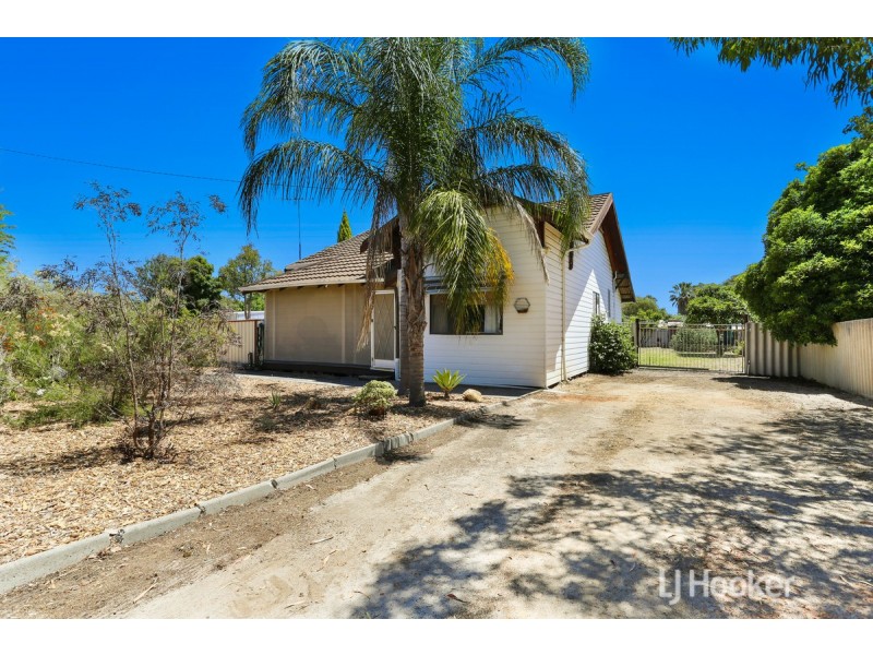 46 Raymond Street, Collie WA 6225