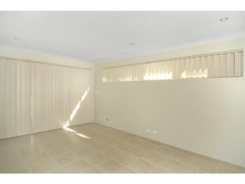 Unit 11/37 Queensbury Street, Carey Park WA 6230