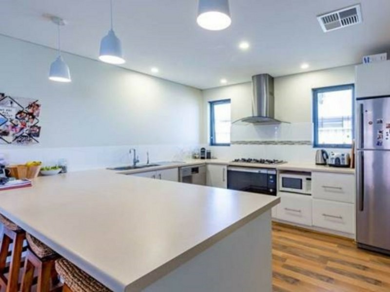 44 Lisa Road, Australind WA 6233