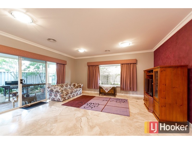 23 Chisholm Road, Dalyellup WA 6230