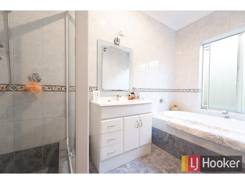 23 Chisholm Road, Dalyellup WA 6230