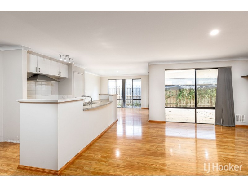 65 Kelston Way, Australind WA 6233