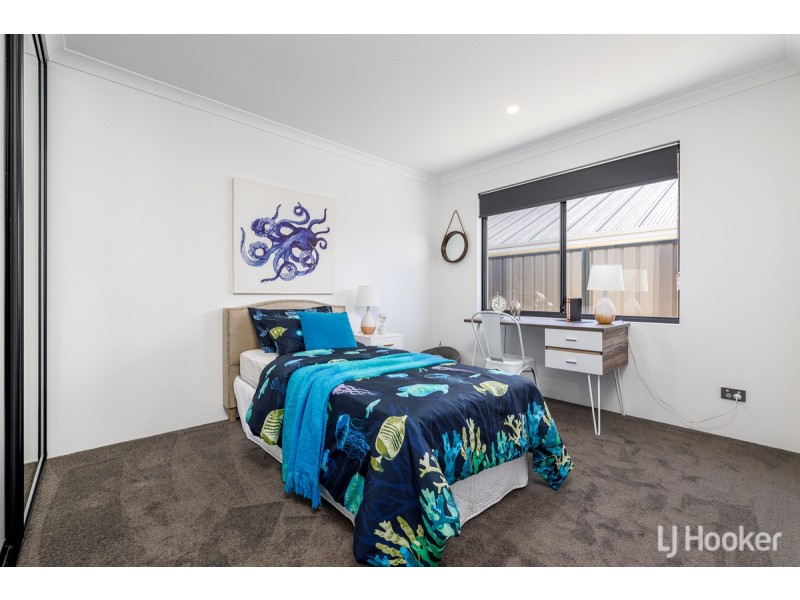 150 The Boulevard, Australind WA 6233