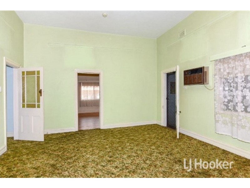 31 & 33 Throssell Street, Collie WA 6225