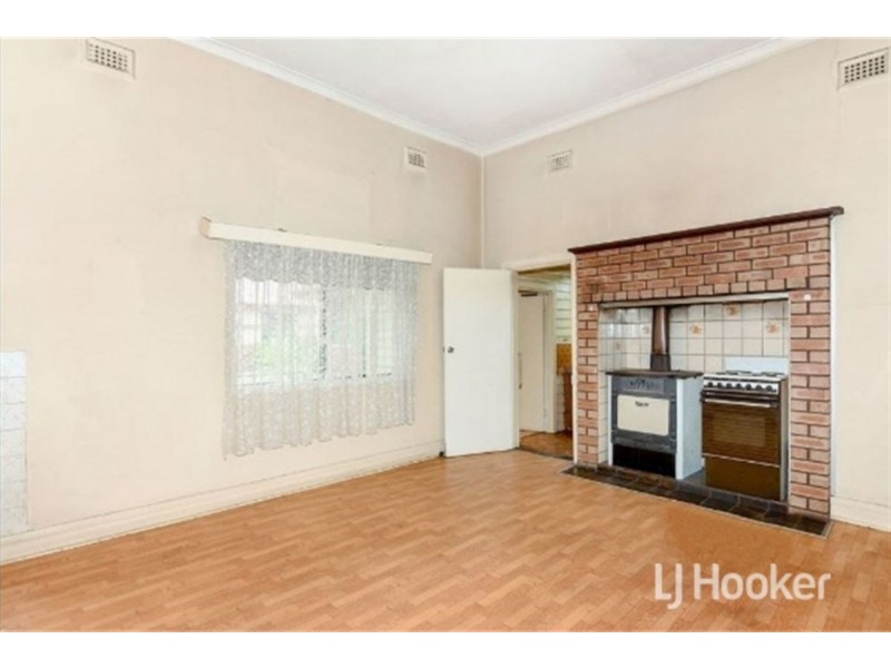 31 & 33 Throssell Street, Collie WA 6225