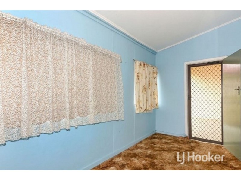 31 & 33 Throssell Street, Collie WA 6225