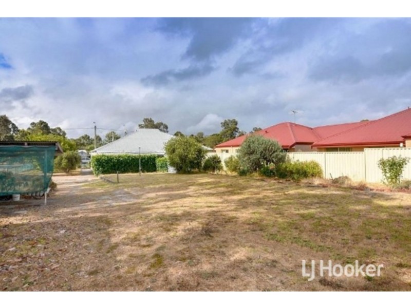 31 & 33 Throssell Street, Collie WA 6225