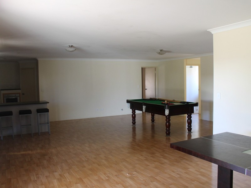 42 The Boulevard, Australind WA 6233